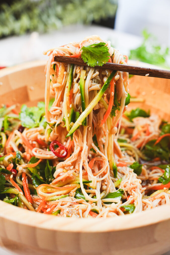 Chinese Enoki Mushroom Salad 凉拌金针菇
