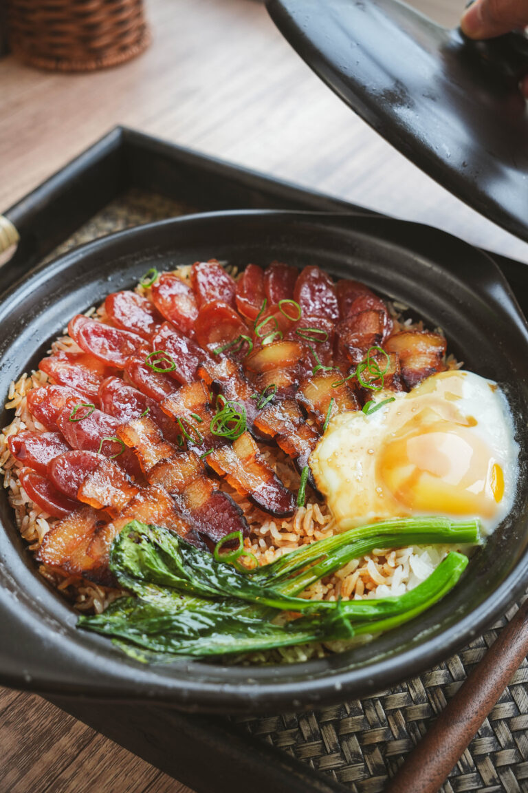 Cantonese claypot rice