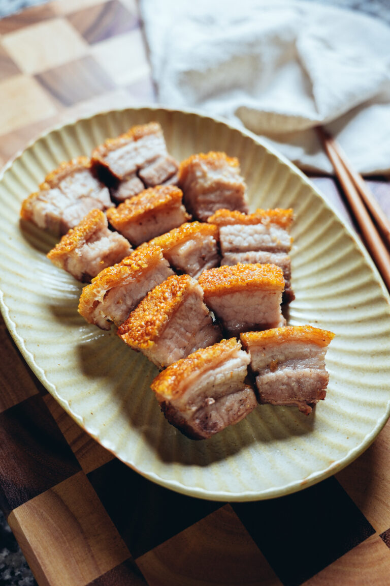Air fryer Crispy Pork Belly – Cantonese Roasted Siu Yuk (烧肉)