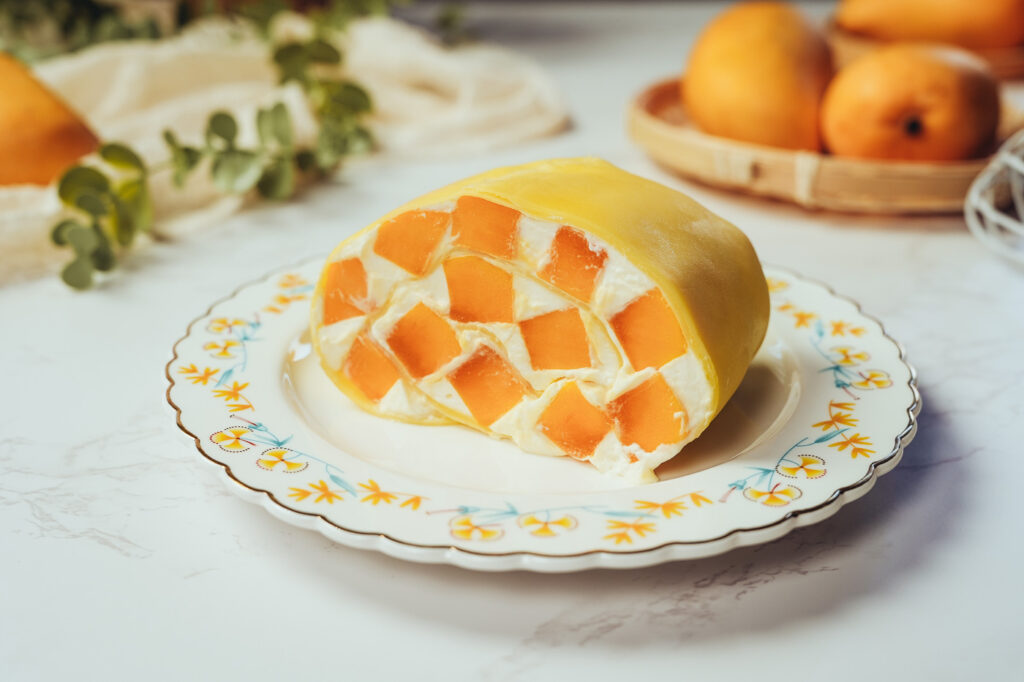 mango crepe roll