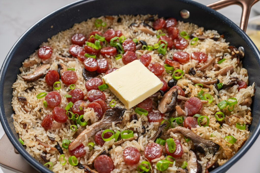 one-pot butter mushroom rice with chinese sausage